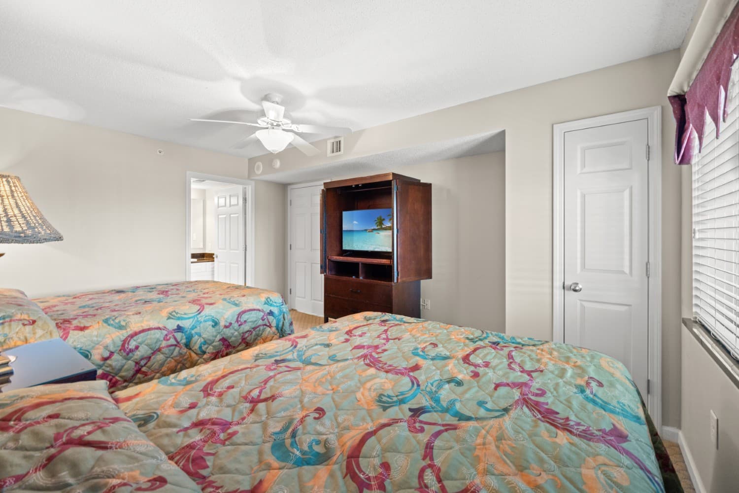 Yacht Club Villas - 1-902