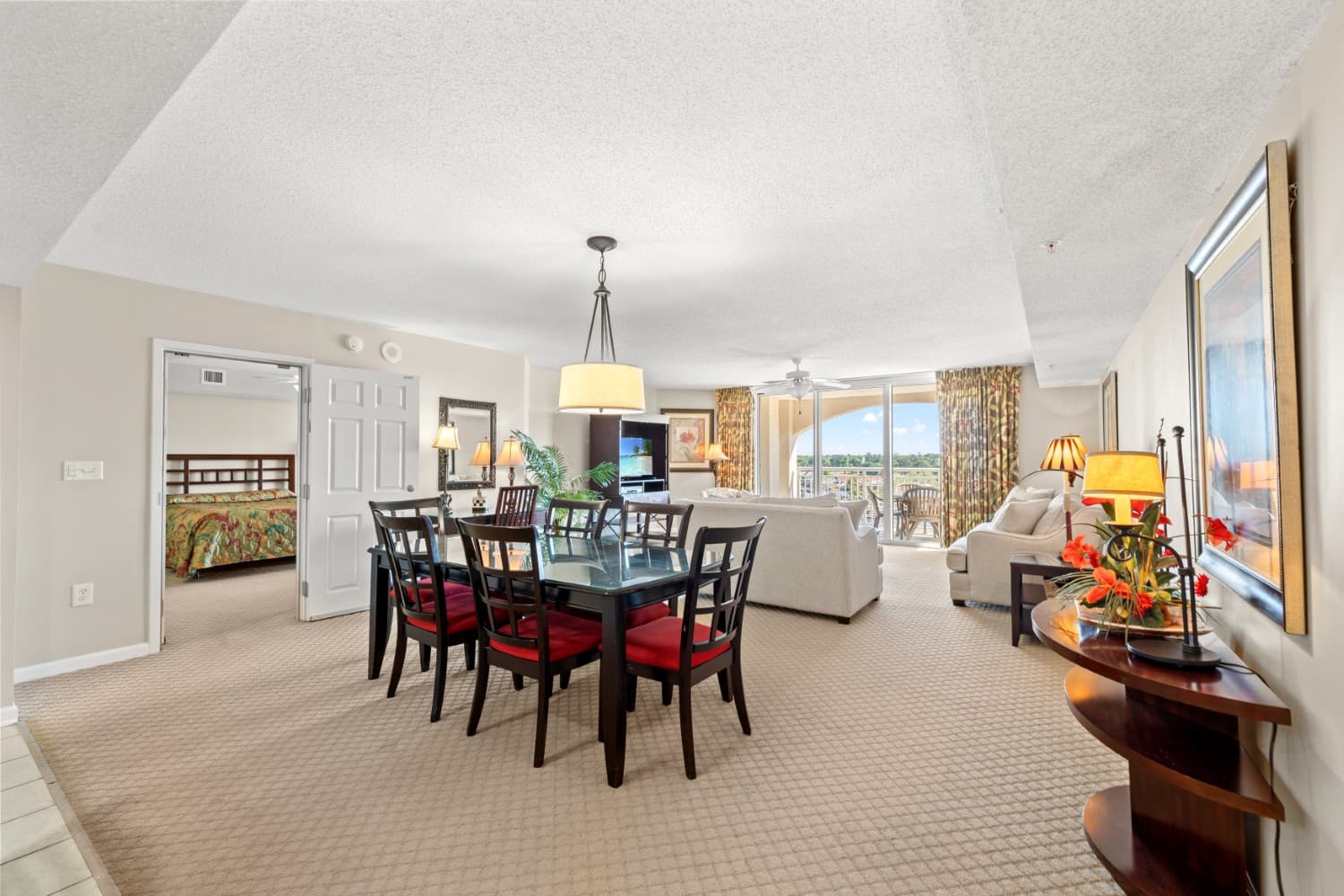 Yacht Club Villas - 1-902