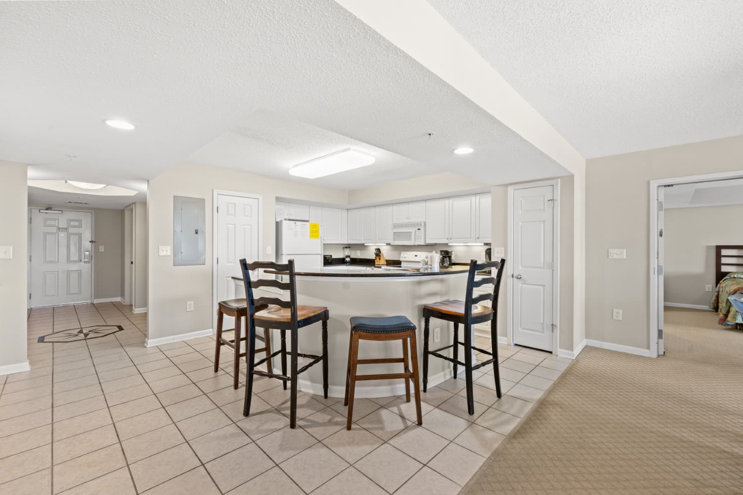 Yacht Club Villas - 1-902