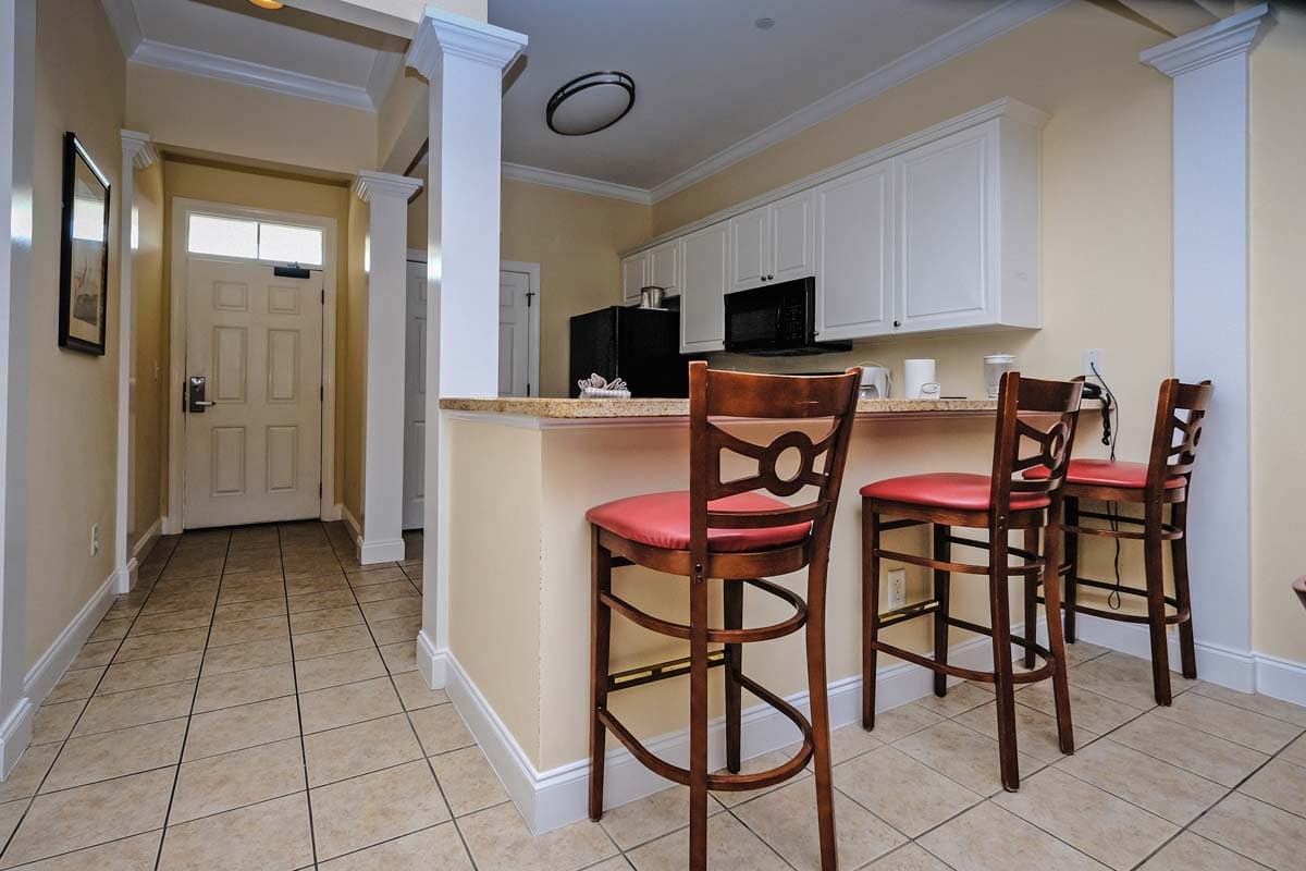 Litchfield Beach and Golf - 1 Bedroom Suite - Seaside