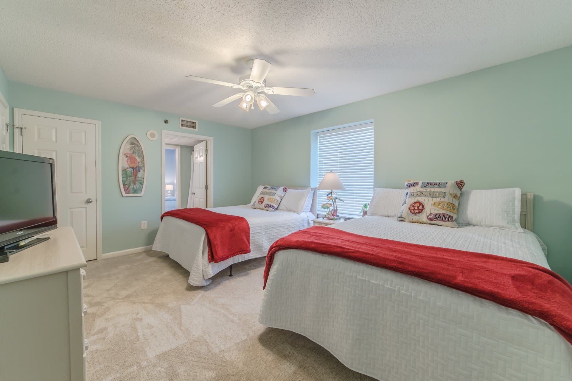 Crescent Shores - N 905