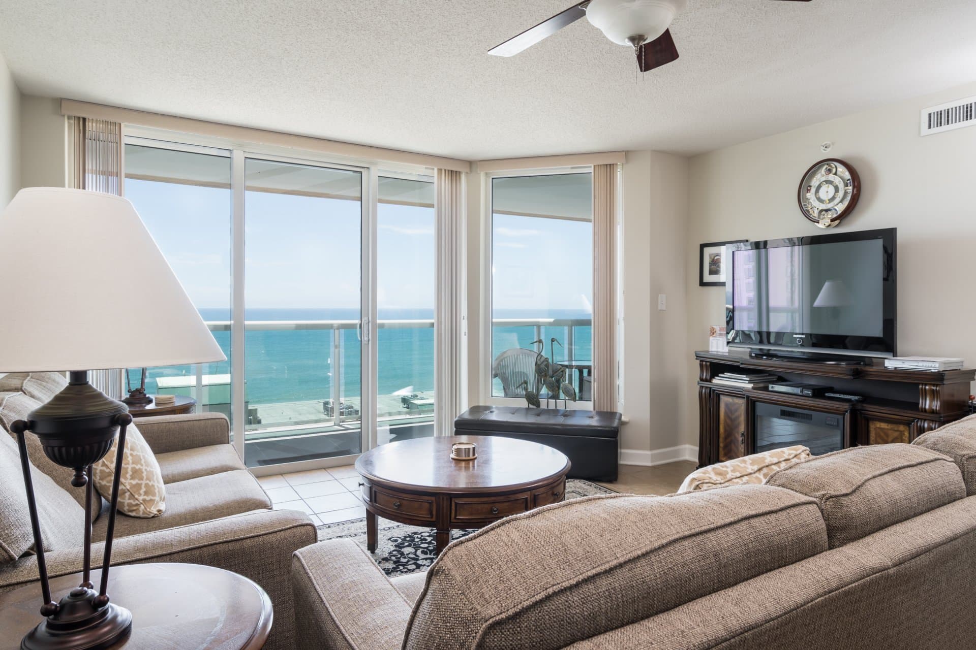 Malibu Pointe - 1201