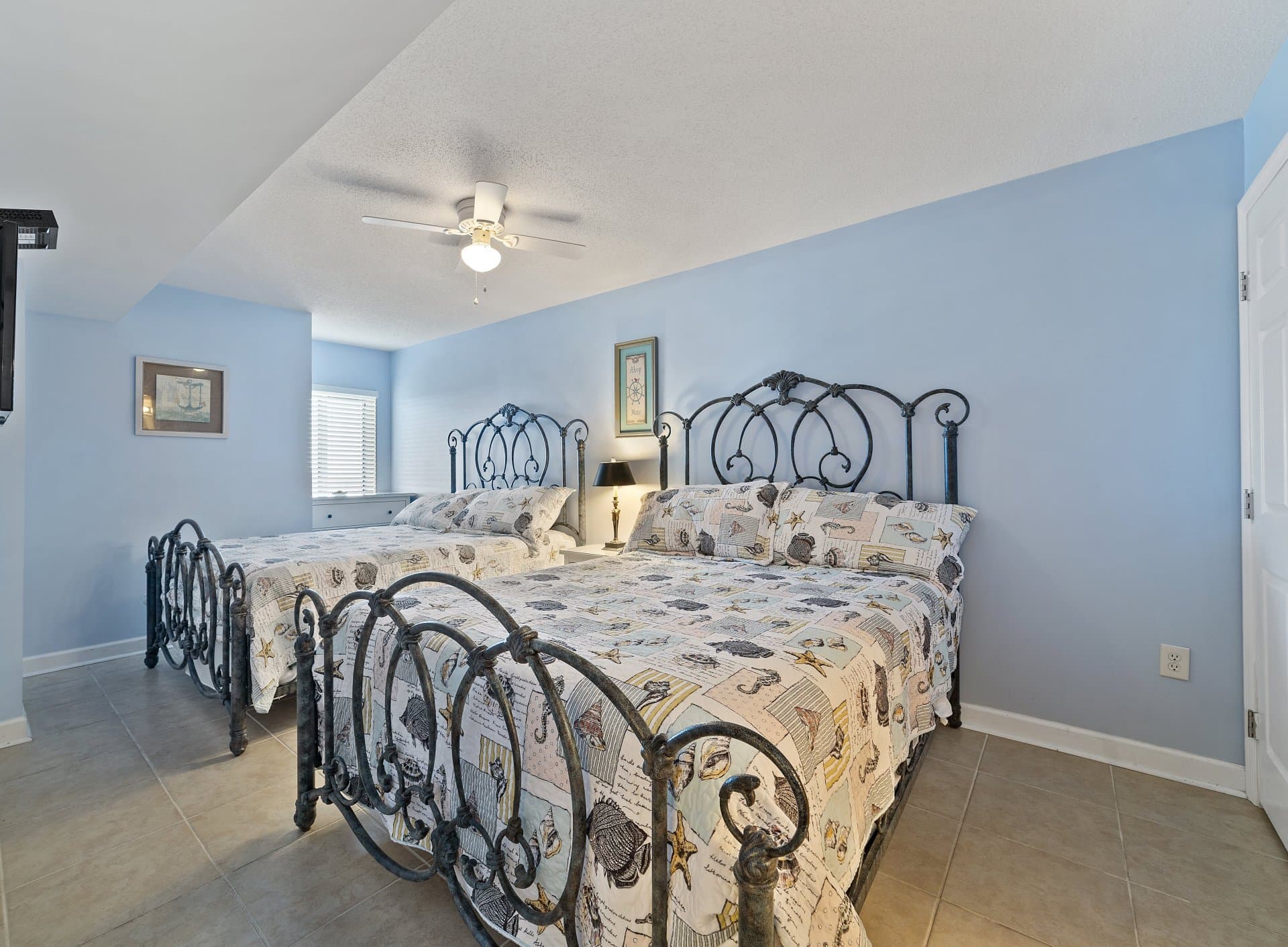 Malibu Pointe - 1204