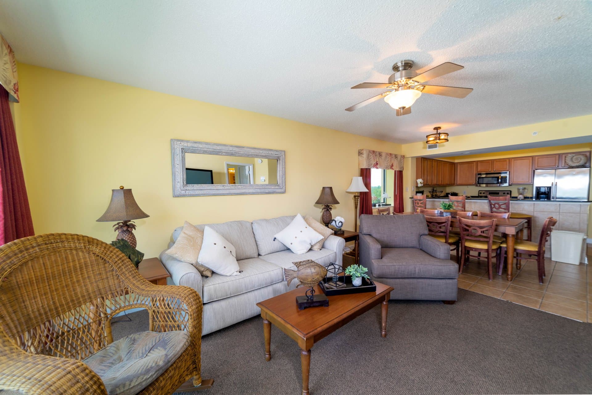 Malibu Pointe - 606