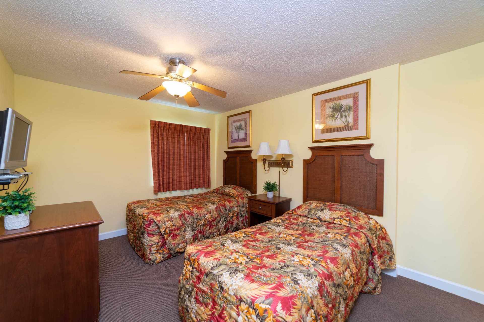 Malibu Pointe - 606