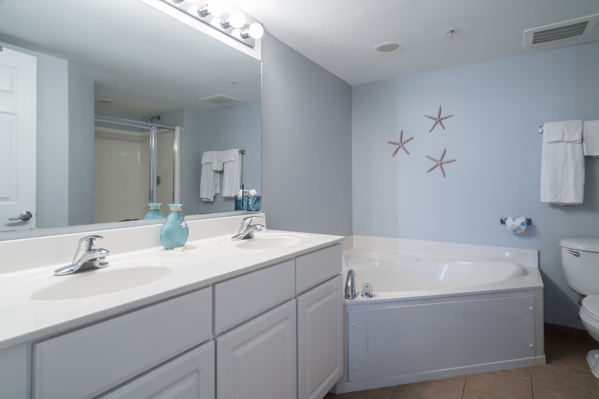 Malibu Pointe - 1101