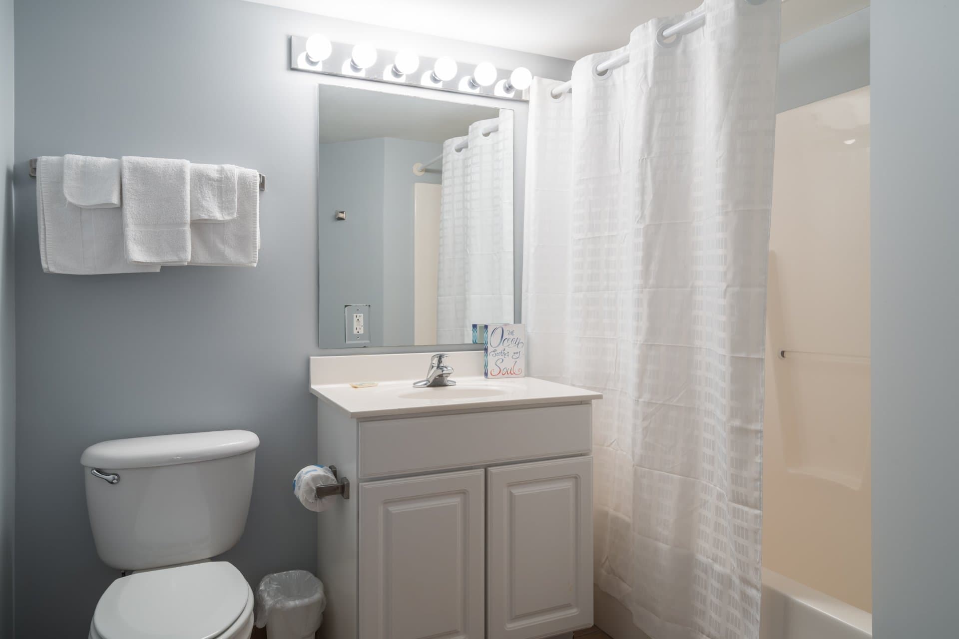 Malibu Pointe - 1101