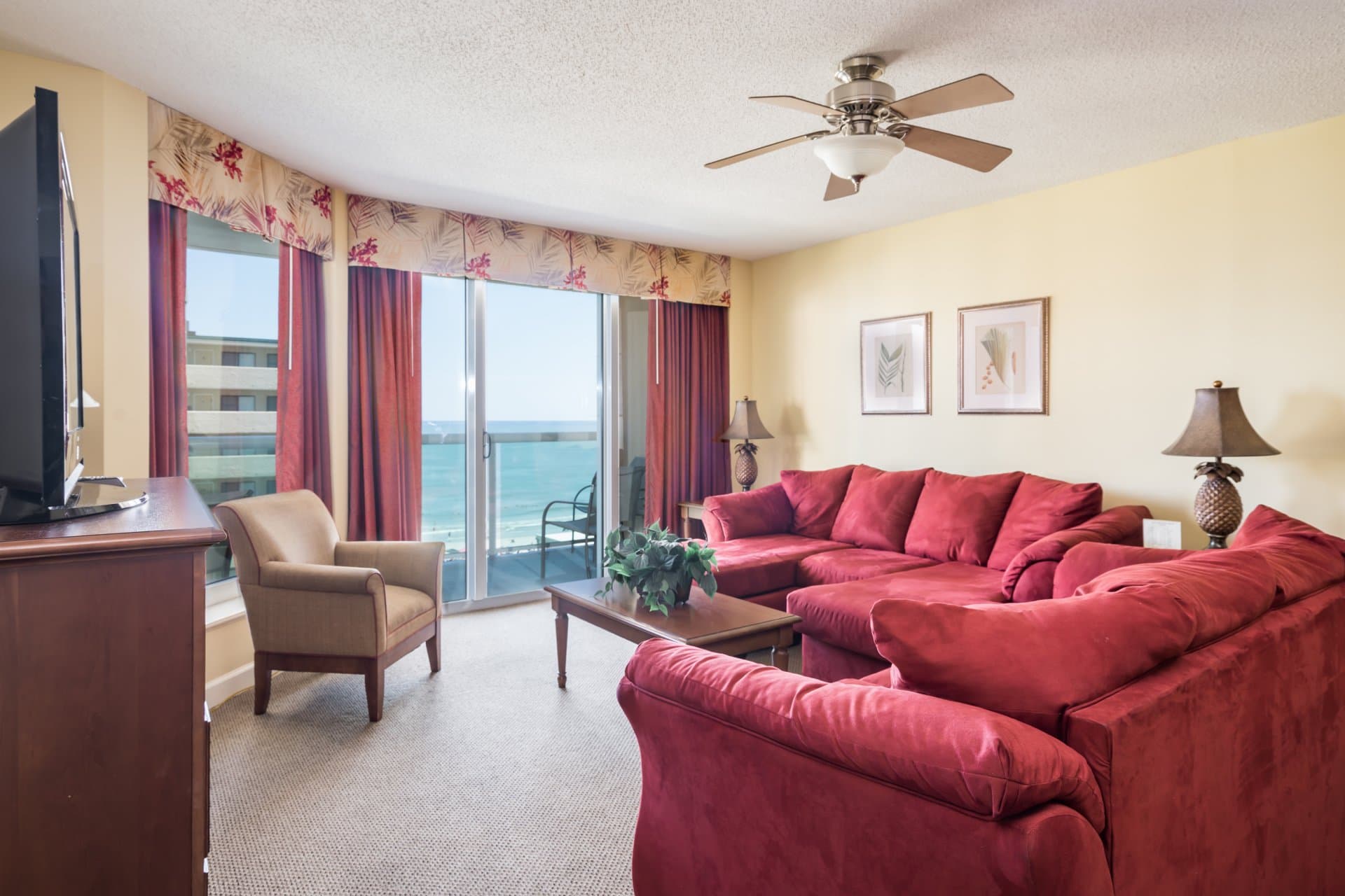 Malibu Pointe -  604