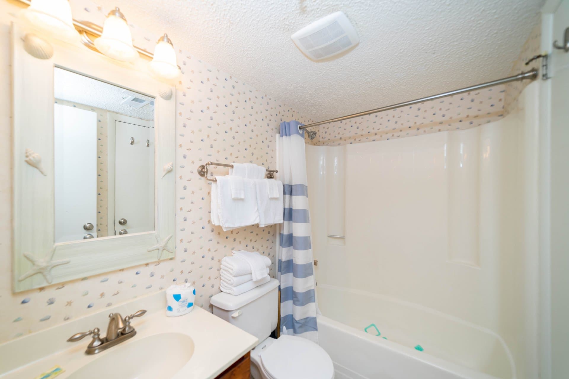 Ocean Inn - 404