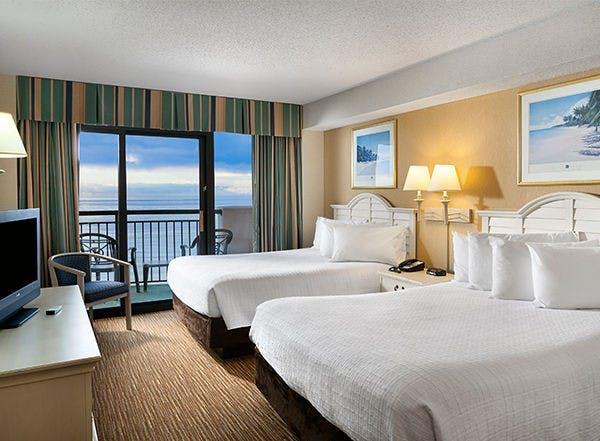 Breakers Resort - 3 Bedroom Oceanfront Paradise Condo - C