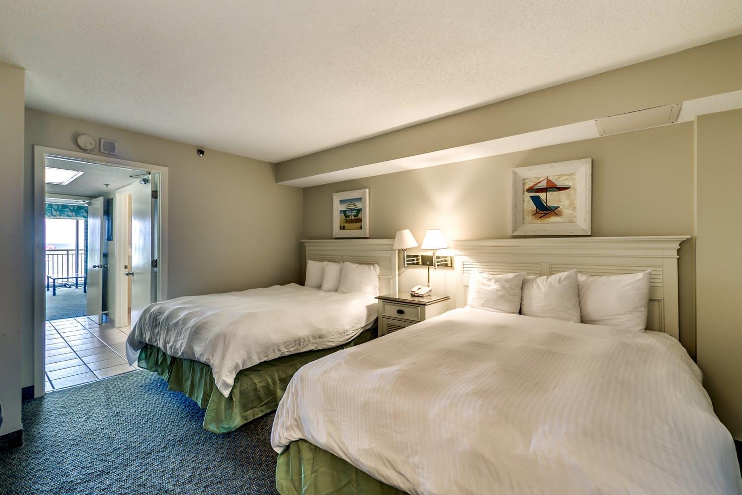 Sandy Beach Resort - 1 Bedroom Oceanfront Condo - Magnolia