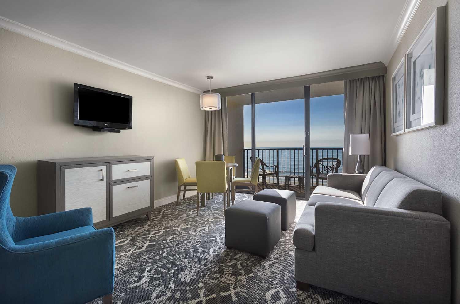 Breakers Resort - 1 Bedroom Oceanfront King Suite