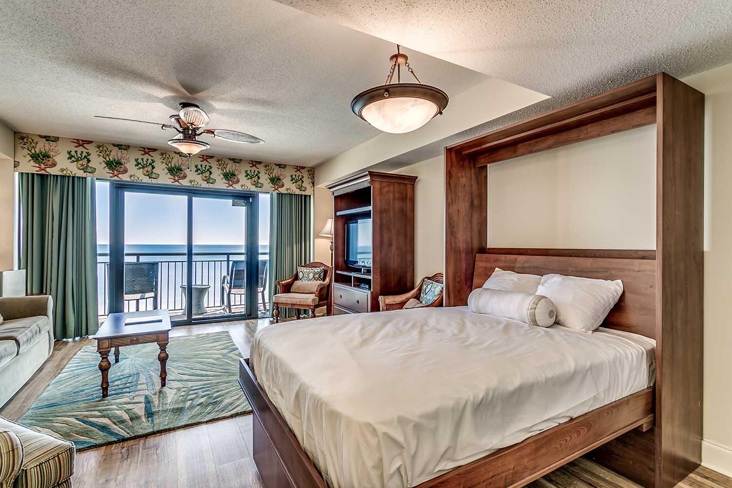 Island Vista Resort - 1 Bedroom Luxury Oceanfront Condo