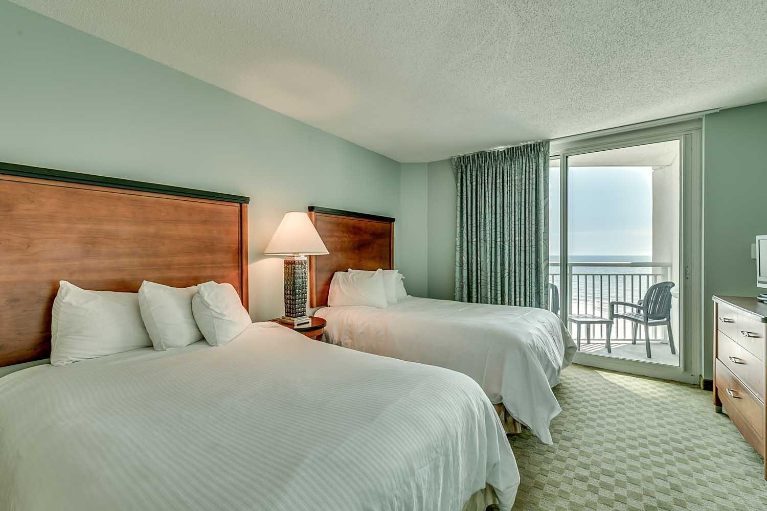 Sandy Beach Resort - 3 Bedroom Oceanfront Deluxe Condo - Palmetto