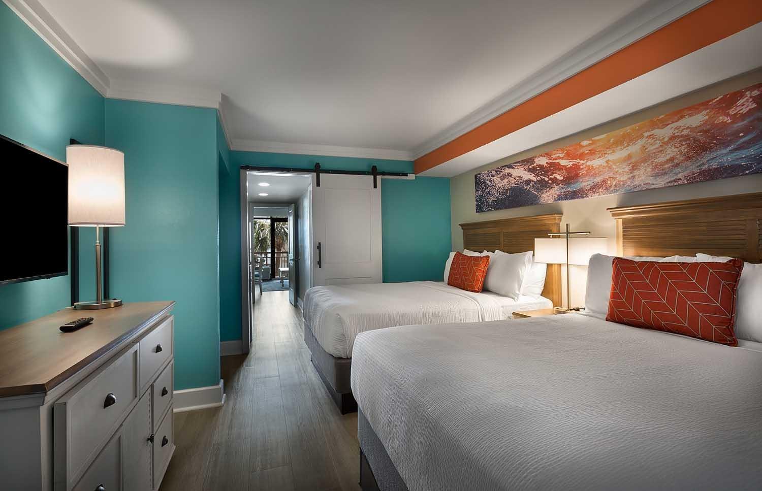 Grande Cayman Resort - 1 Bedroom Ocean View Queen Suite