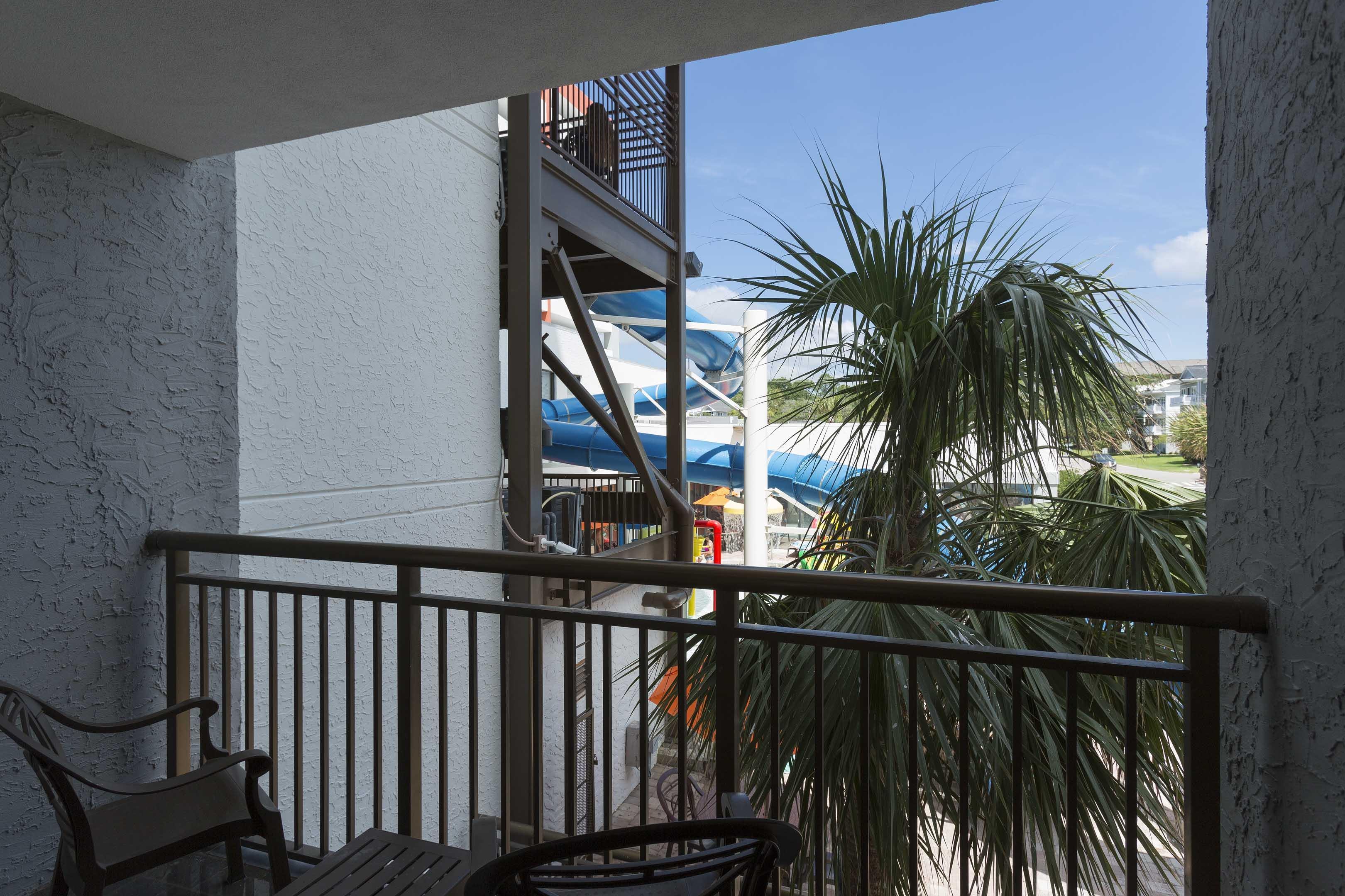 Grande Cayman Resort - 2 Room Splash Deck View Condo