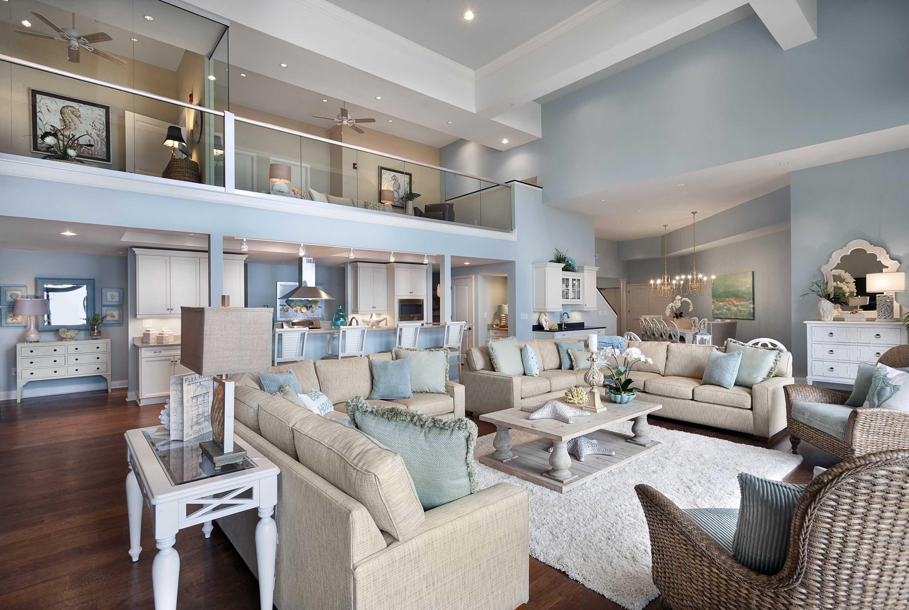 North Beach Resort & Villas - 7 Bedroom Oceanfront Penthouse - The Bridge