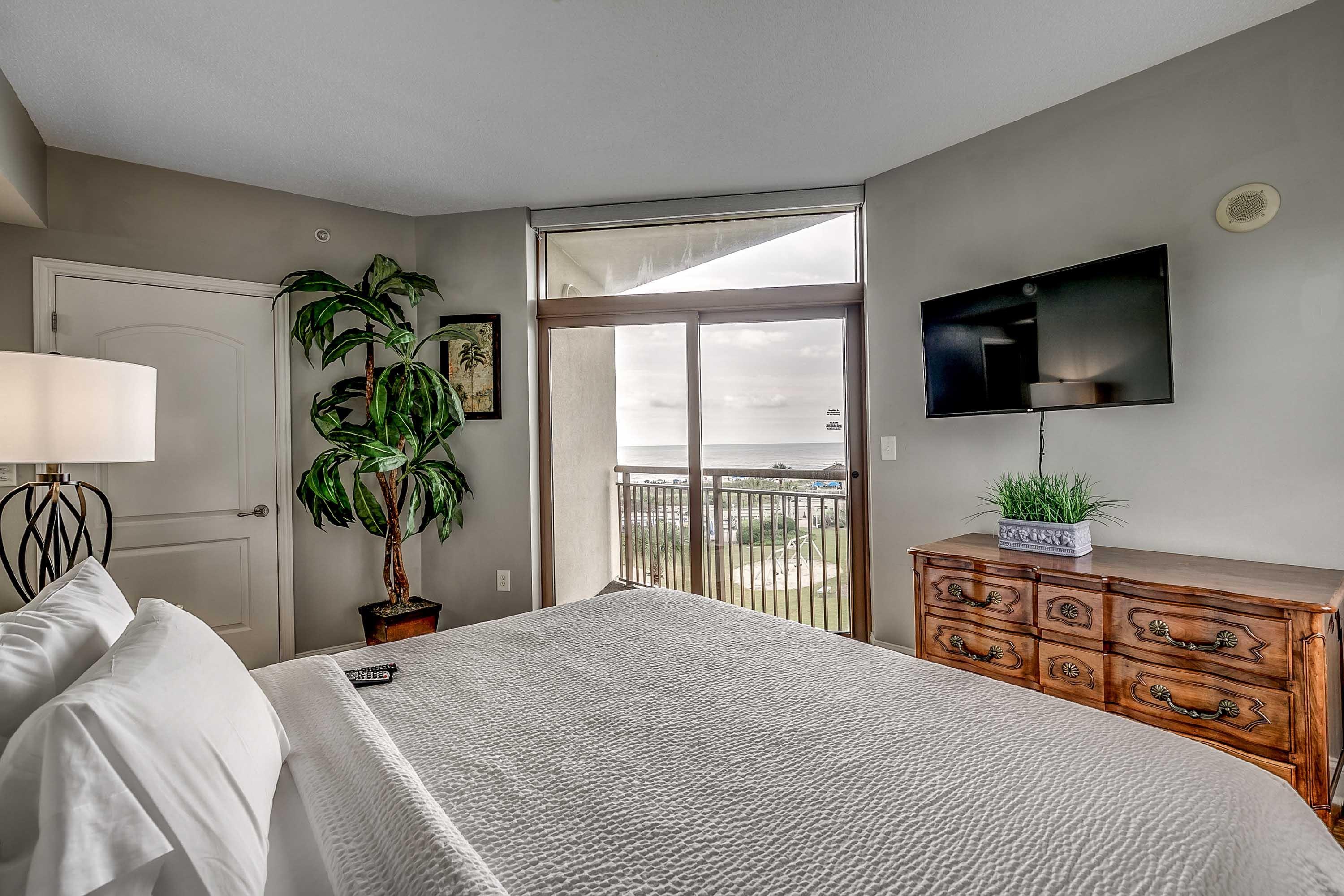 North Beach Resort & Villas - 4 Bedroom Oceanfront Palmetto Condo