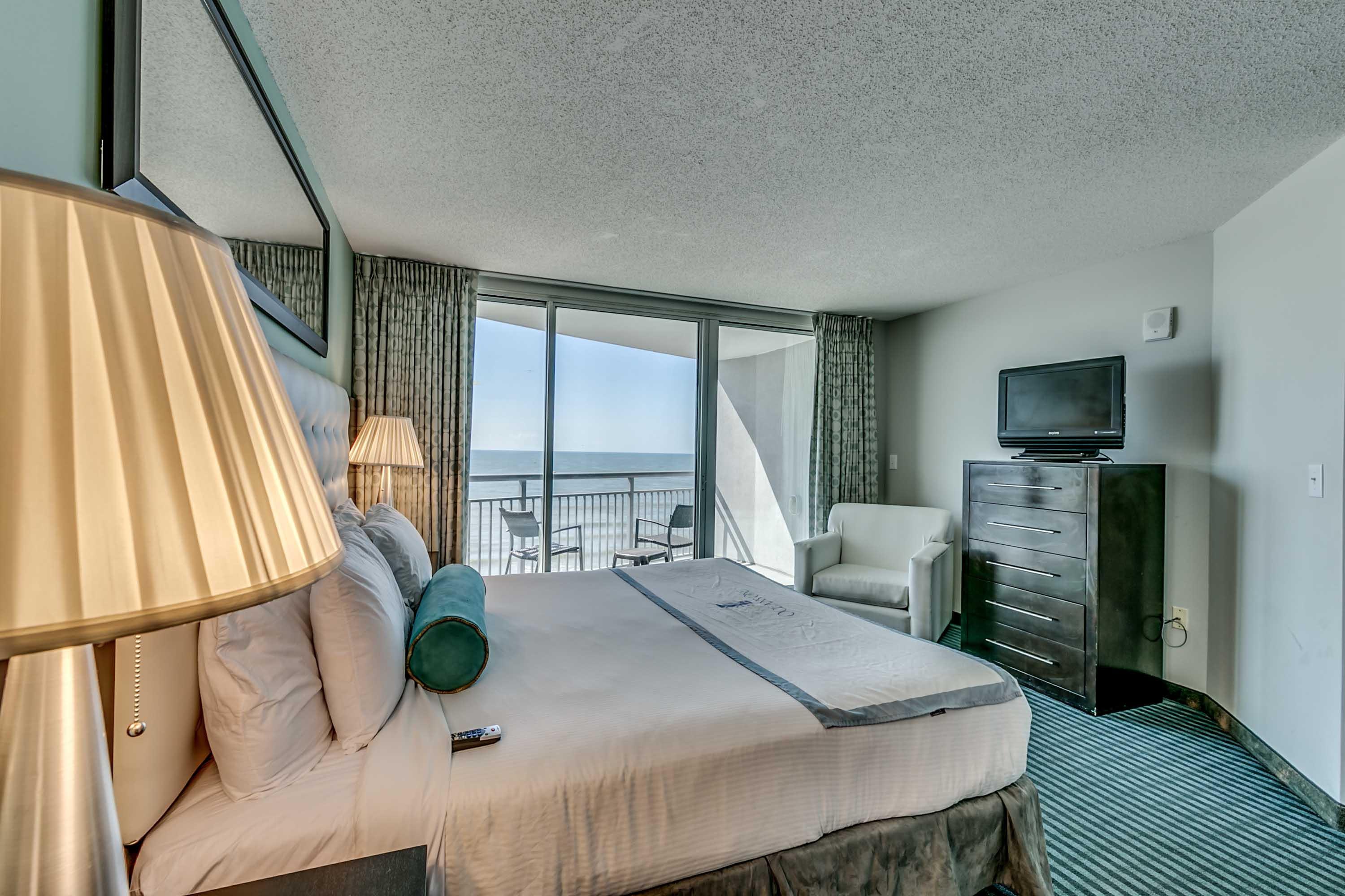 Oceans One Resort - 1 Bedroom Oceanfront - D
