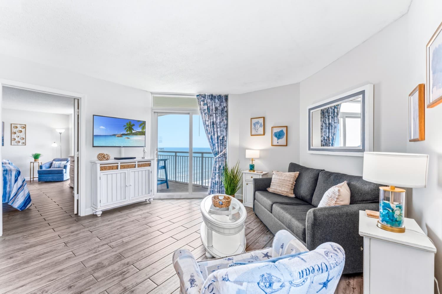 Bay Watch Resort - 1641