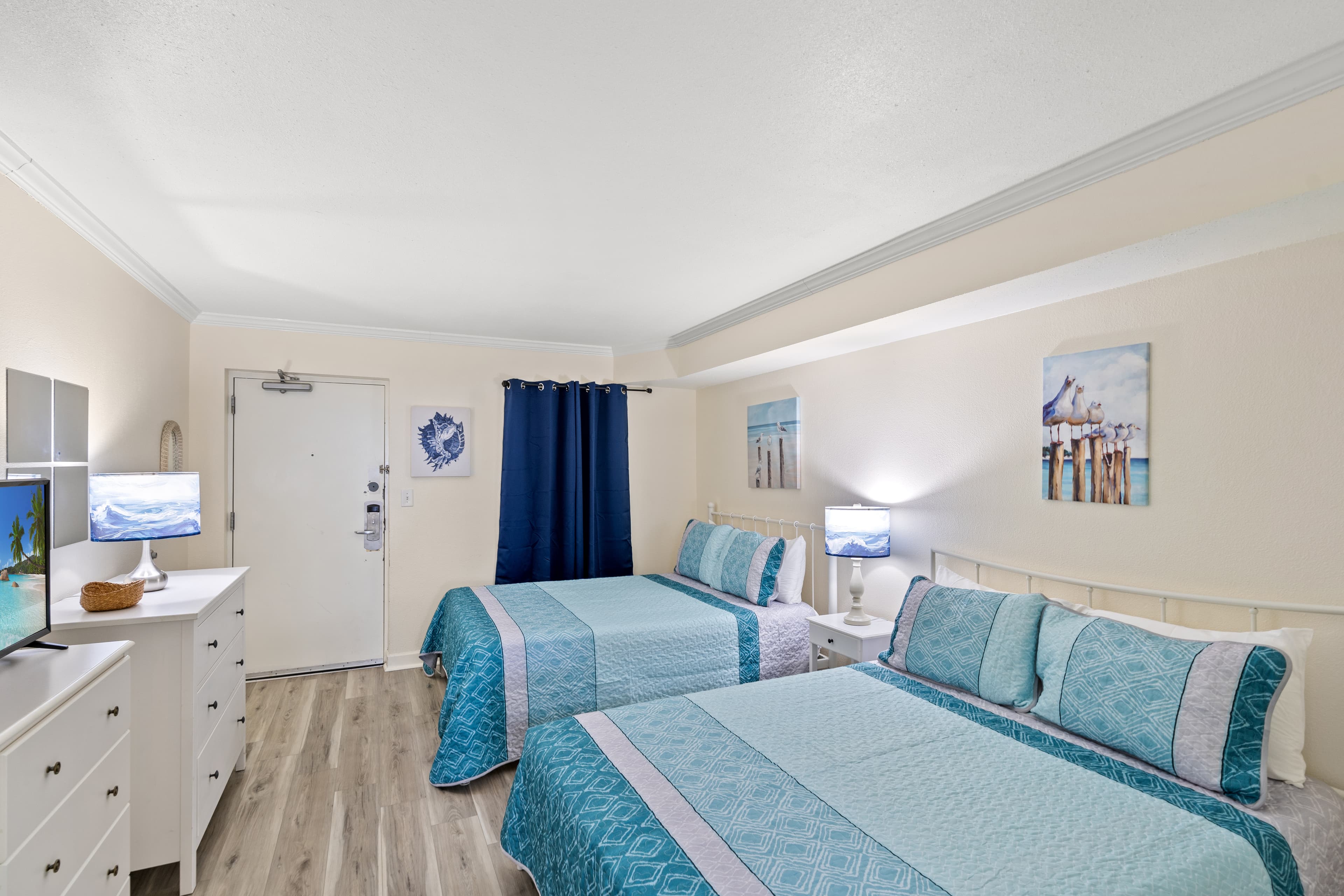 Bay Watch Resort - 903