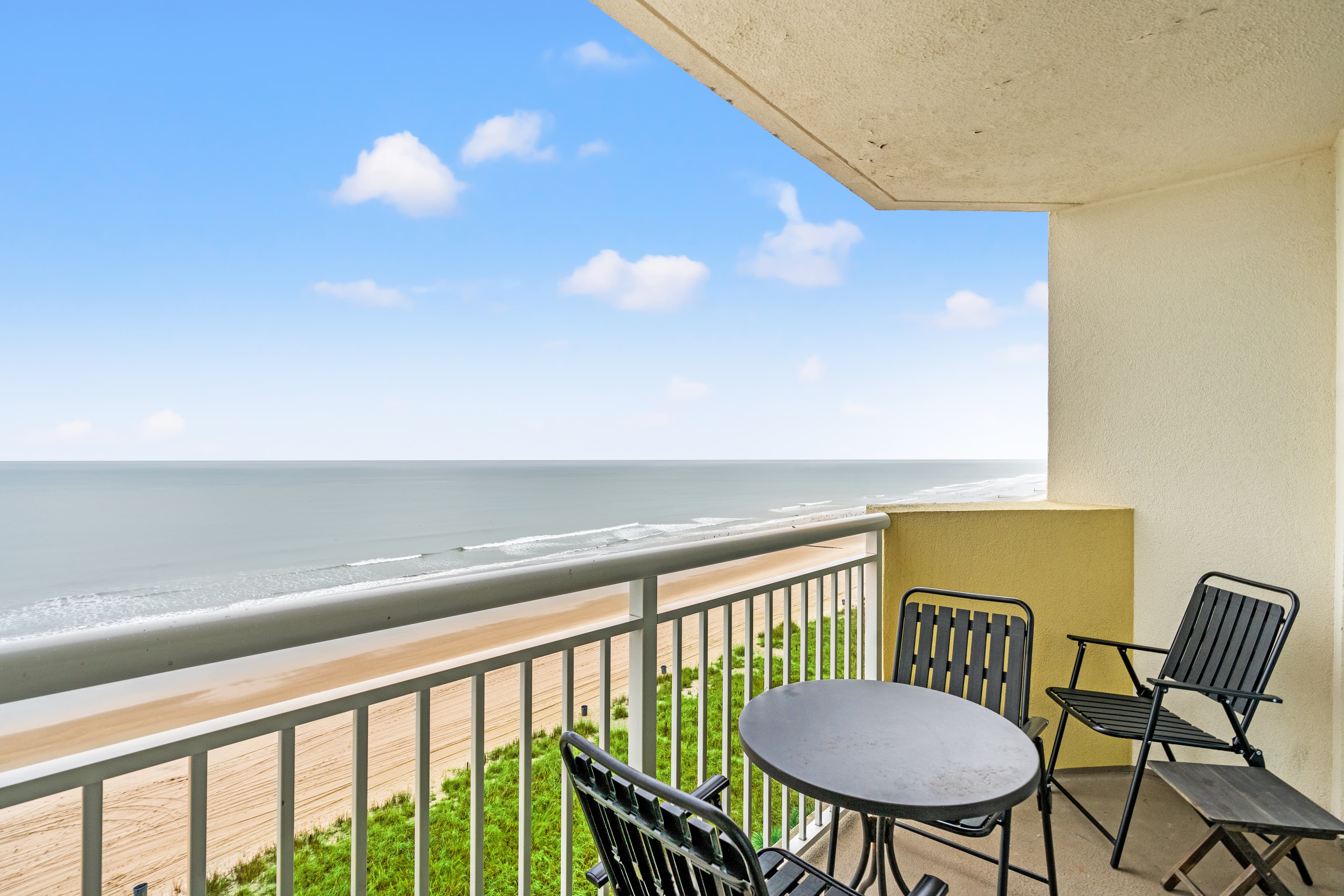 Bay Watch Resort - 903