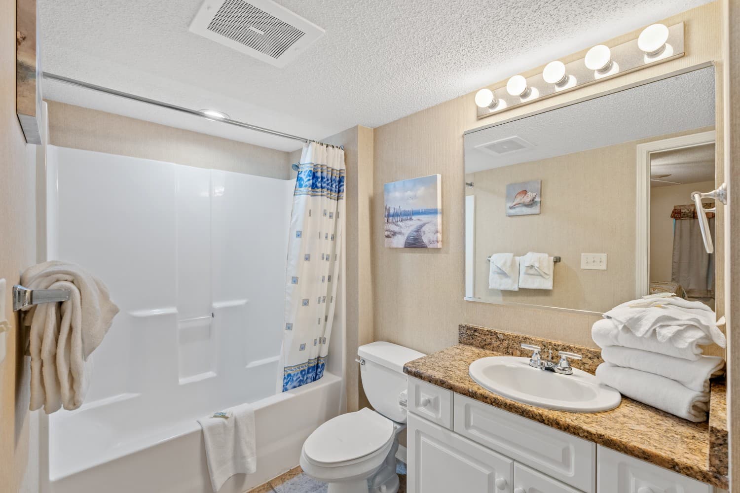 Crescent Shores - N 102