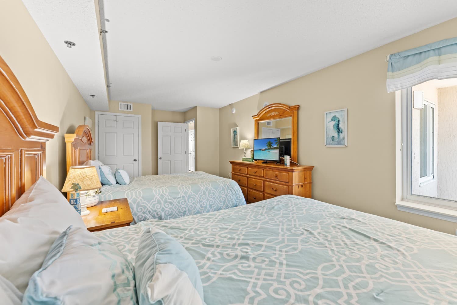 Crescent Shores - S 1211