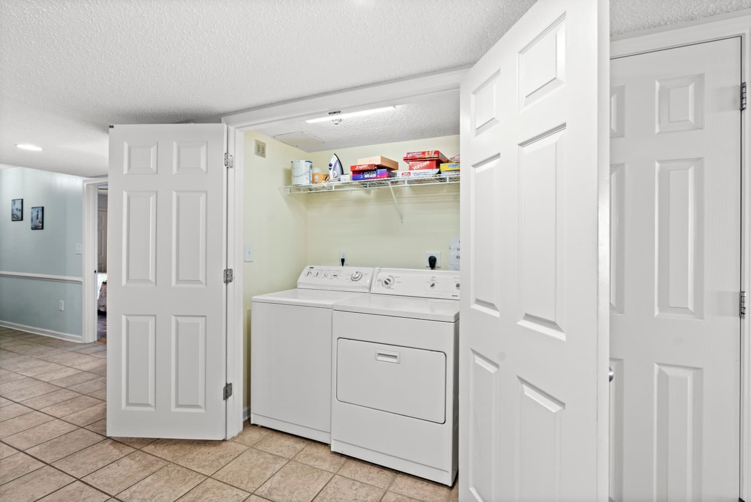 Crescent Shores - N 303