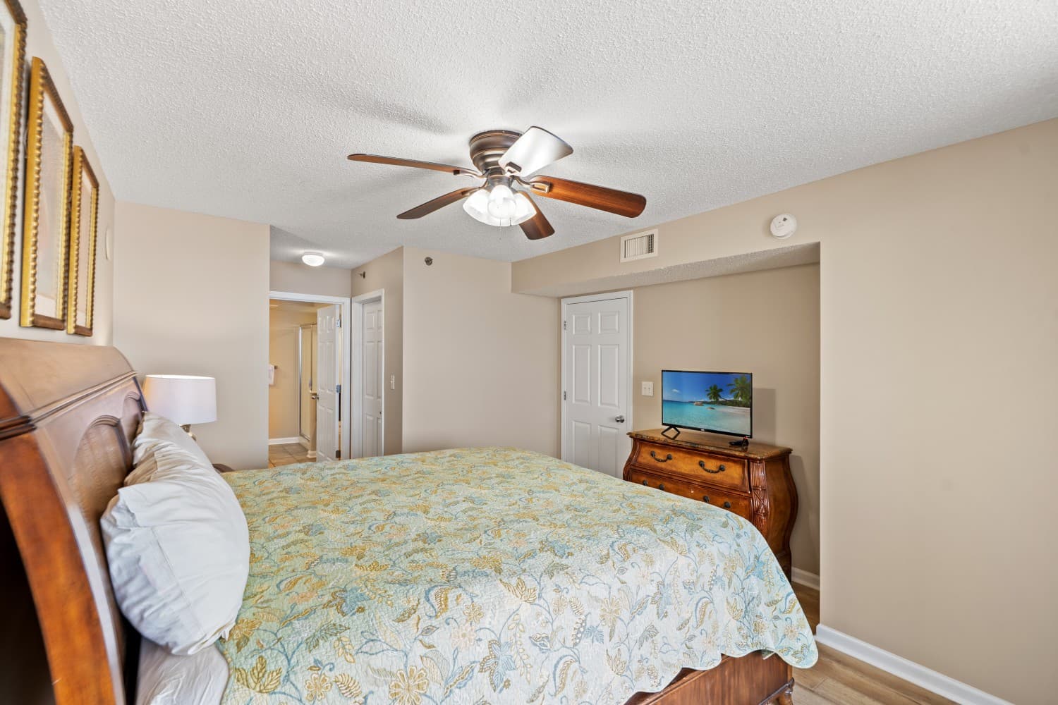 Crescent Shores - S 610