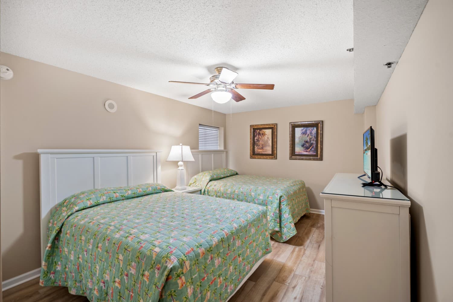 Crescent Shores - S 610