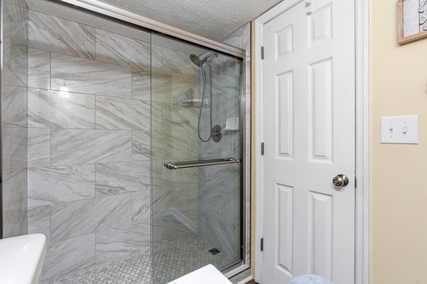 Crescent Tower I - 801