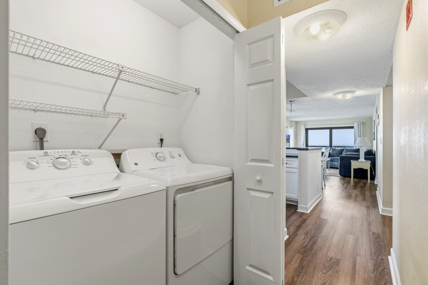 Crescent Tower I - 801