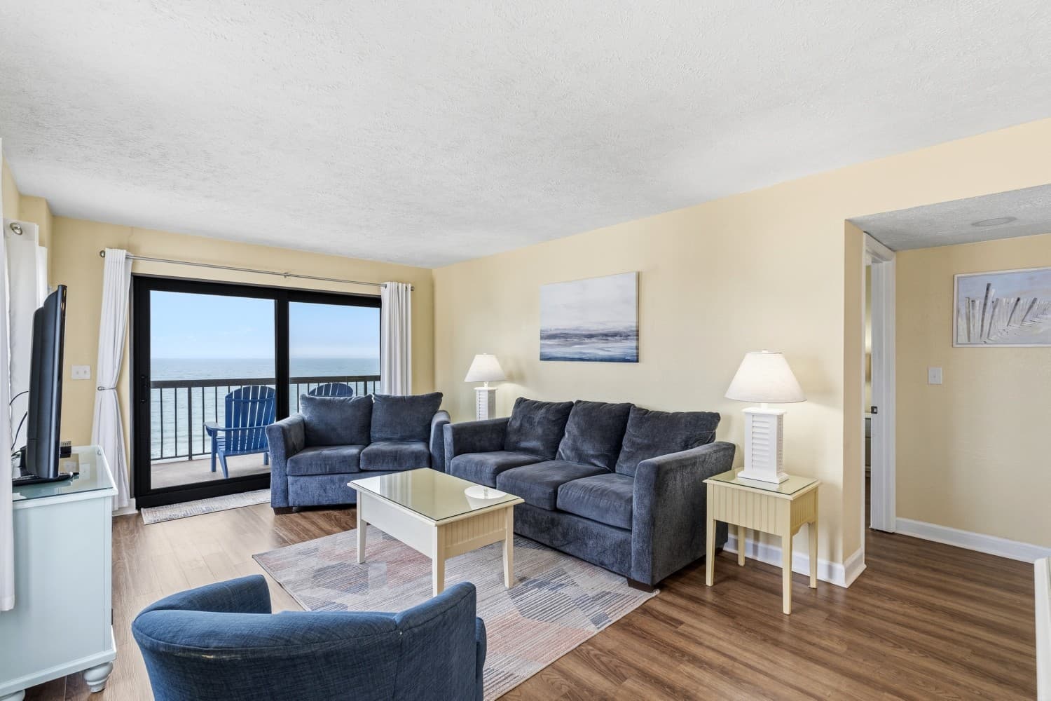 Crescent Tower I - 801