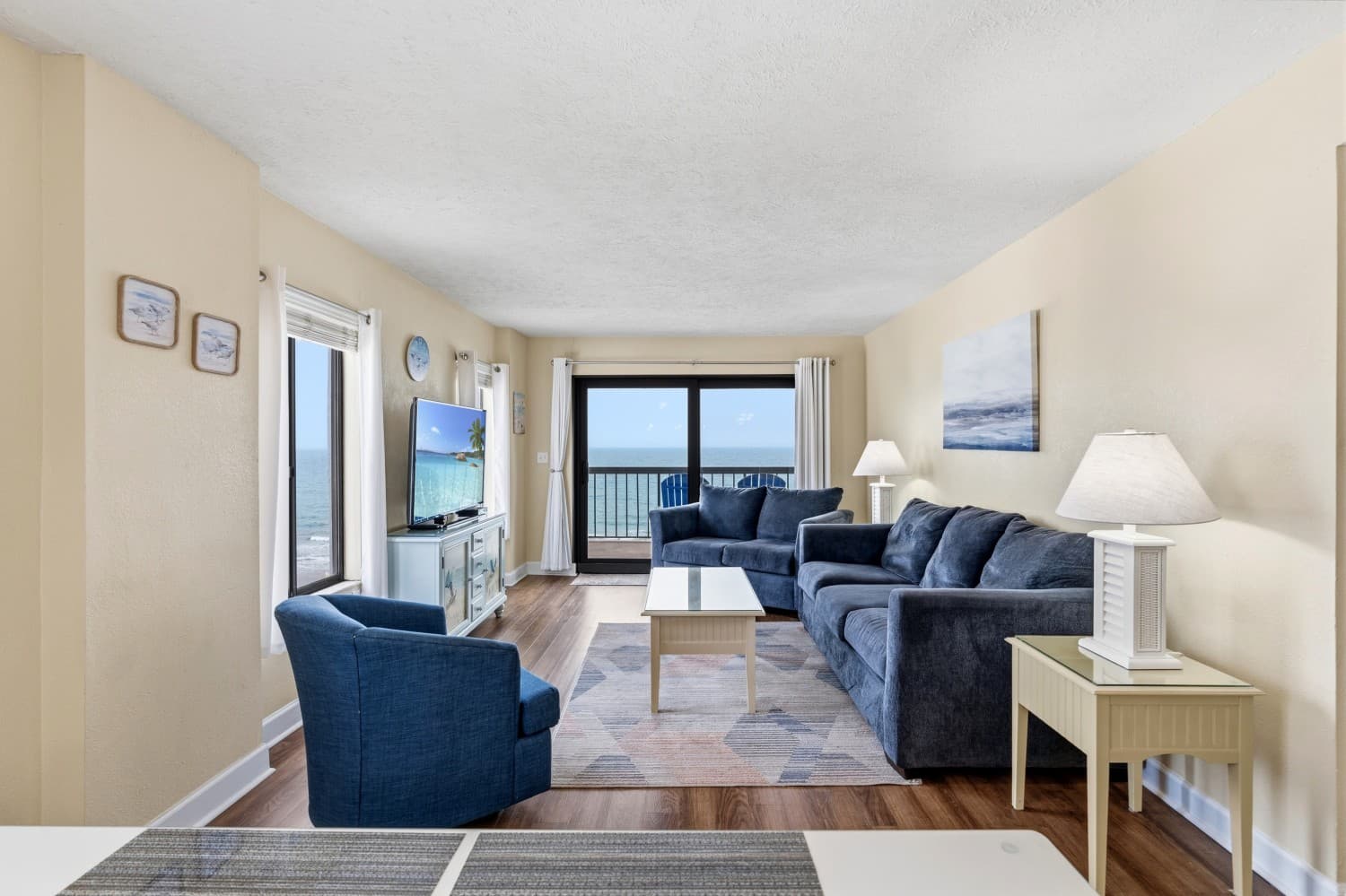 Crescent Tower I - 801