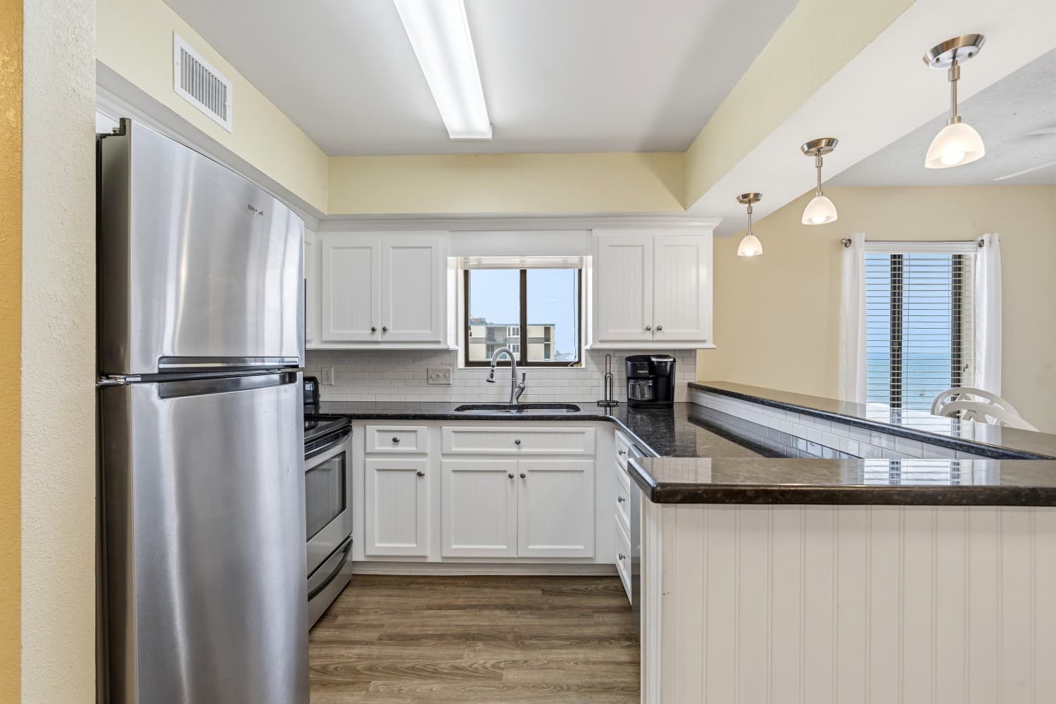 Crescent Tower I - 801