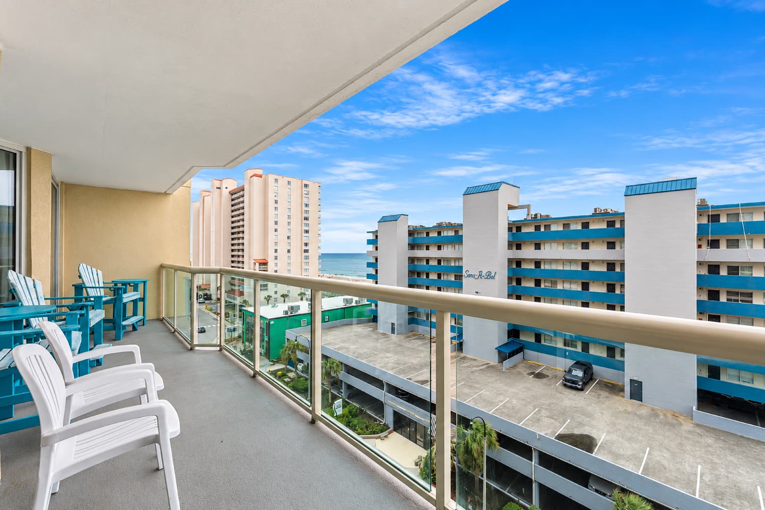 Malibu Pointe - 604
