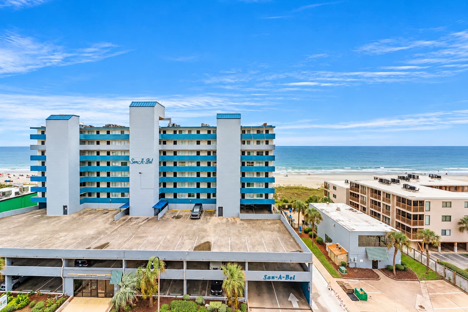 Malibu Pointe - 604