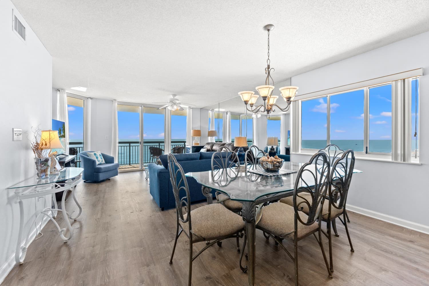 North Shore Villas - 907