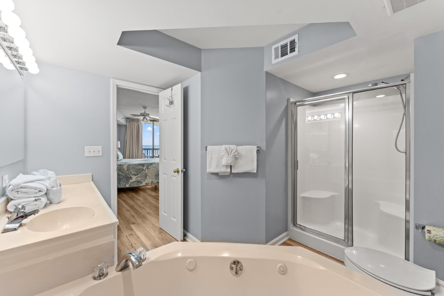 Ocean Bay Club - 402