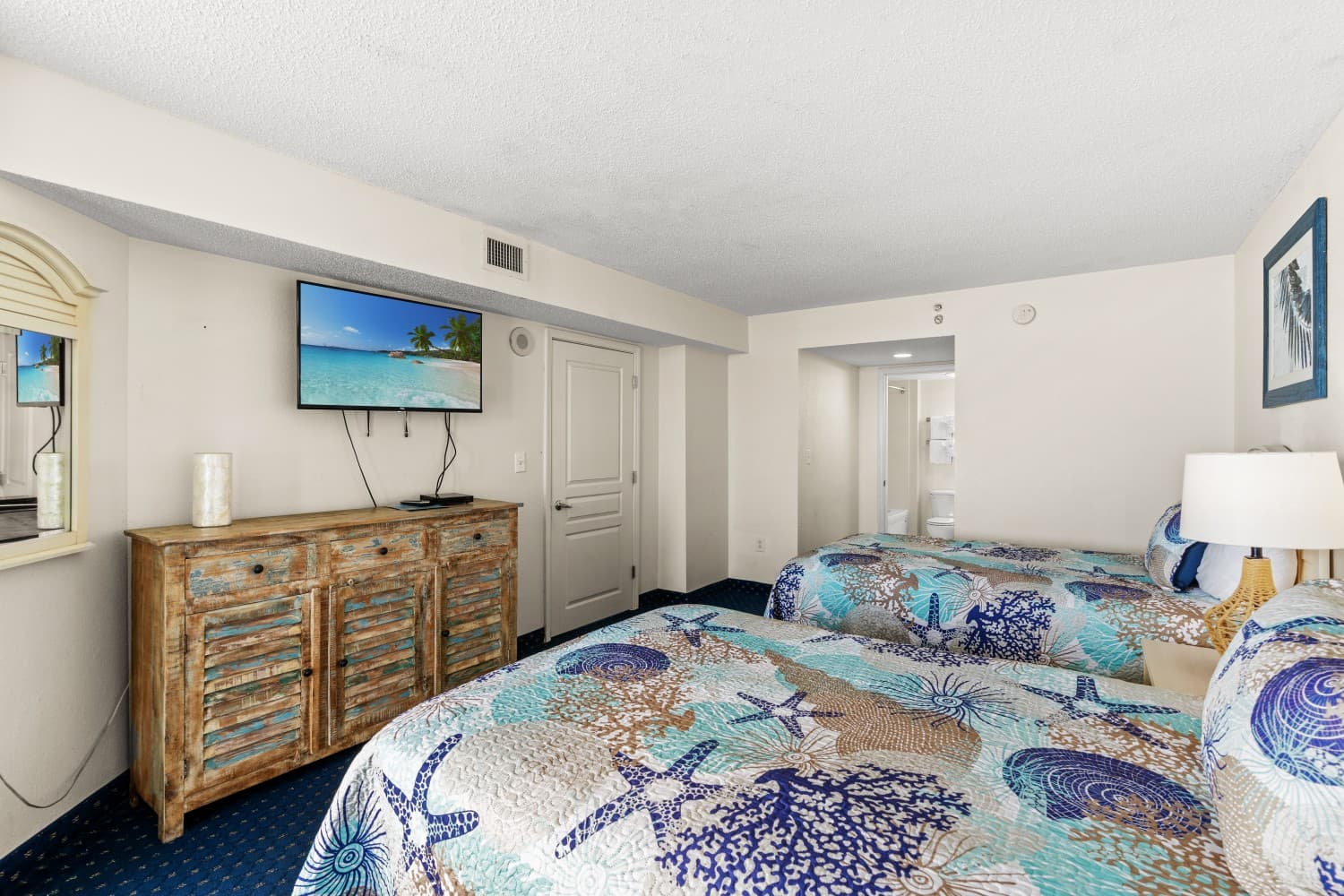 Bay Watch Resort - 912