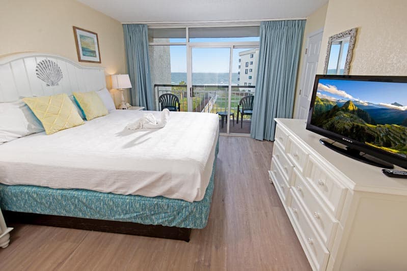 Litchfield Beach and Golf - 2 Bedroom Suite - Bridgewater