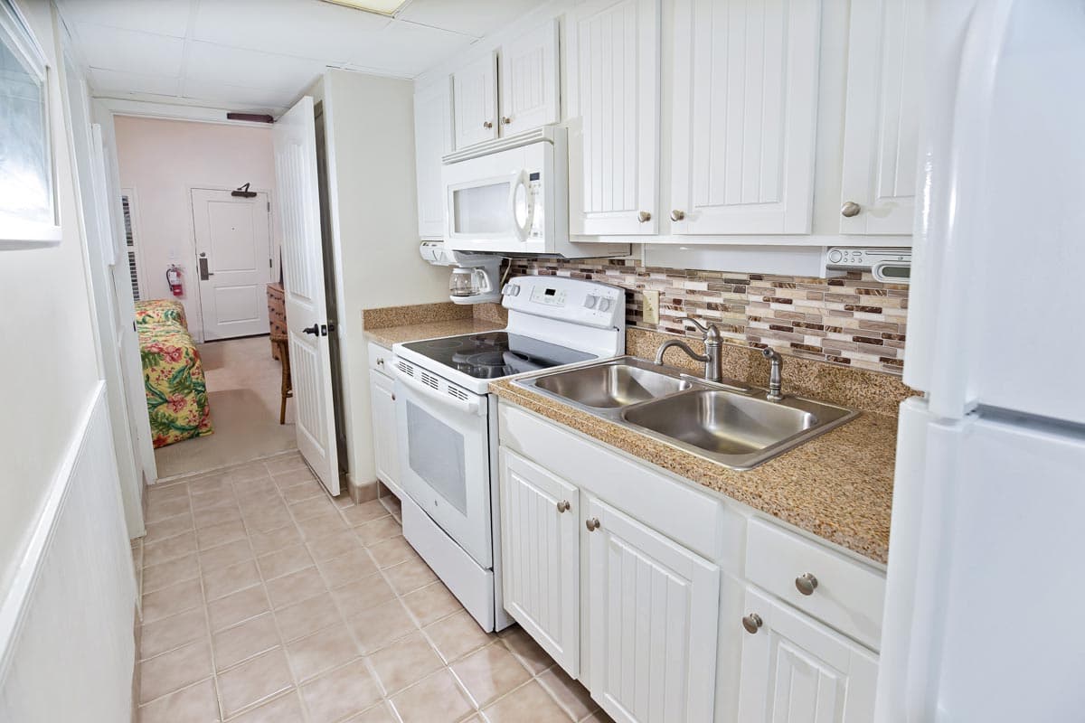 Litchfield Beach and Golf - 1 Bedroom Suite - Bridgewater