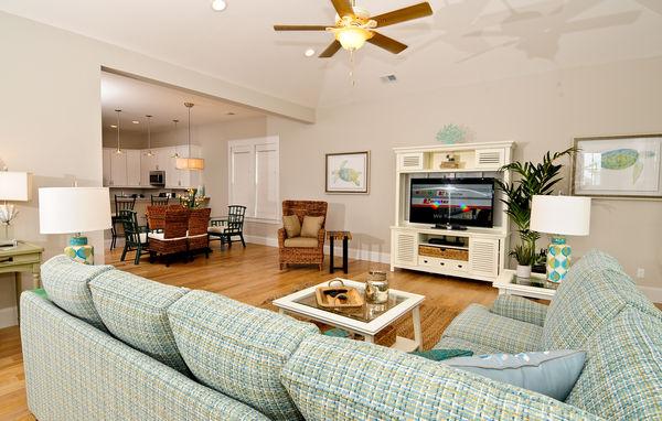 North Beach Cottages - 4 Bedroom Whitepoint Luxury Home