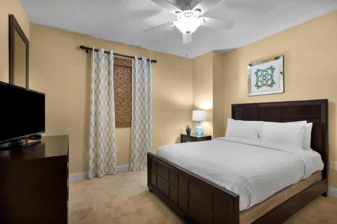 North Beach Resort & Villas - 5 Bedroom Oceanfront Georgetown - 1103