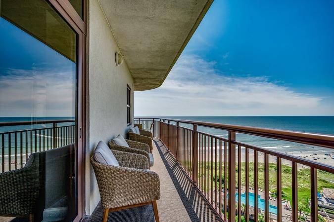 North Beach Resort & Villas - 4 Bedroom Oceanfront Palmetto Condo - 1519