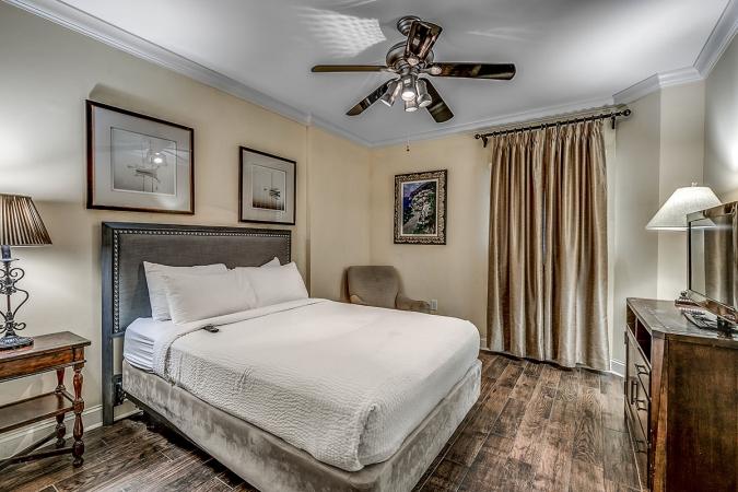 North Beach Resort & Villas - 4 Bedroom Oceanfront Savannah Condo - 1402