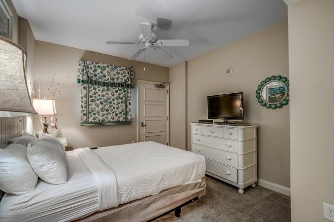 North Beach Resort & Villas - 4 Bedroom Oceanfront Savannah Condo - 1802