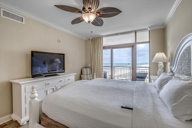North Beach Resort & Villas - 4 Bedroom Oceanfront Savannah Condo - 702