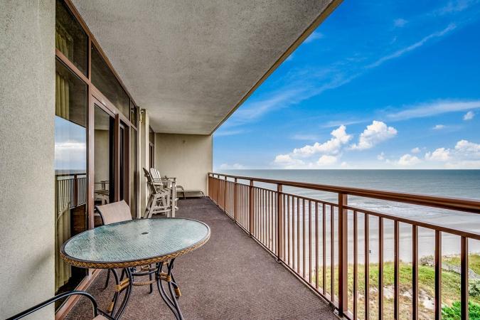North Beach Resort & Villas - 4 Bedroom Oceanfront Savannah Condo - 1002